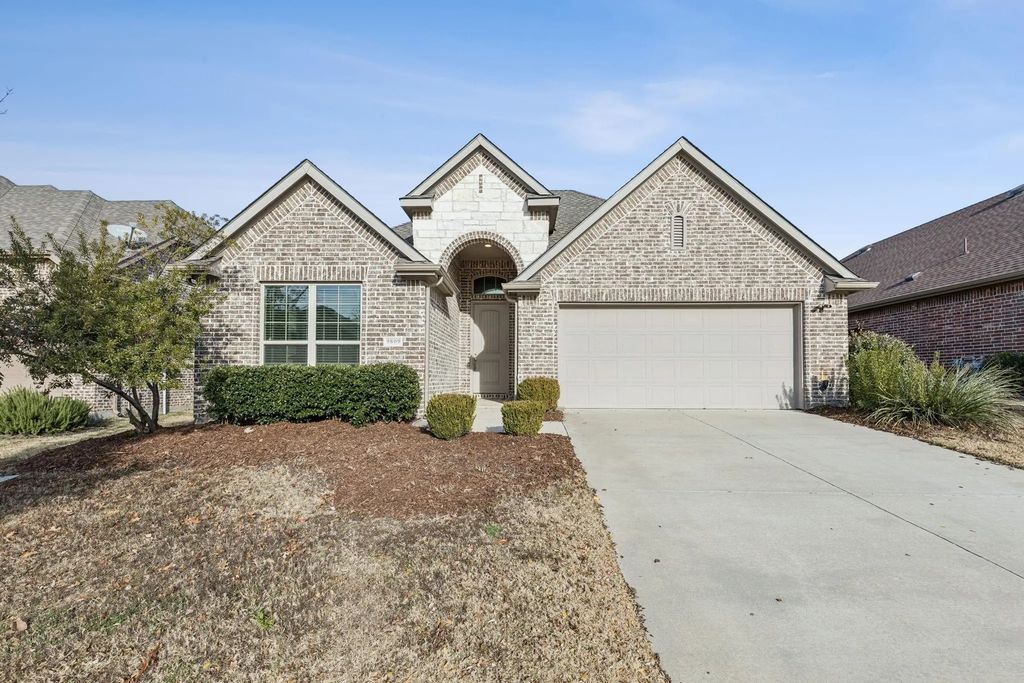 9809 Echo Summit Drive, Little Elm