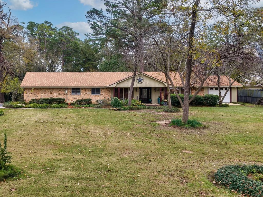16359 Treasure Cove, Bullard