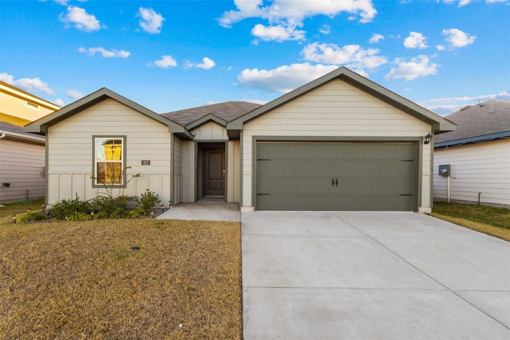 612 Creek End Drive, Princeton