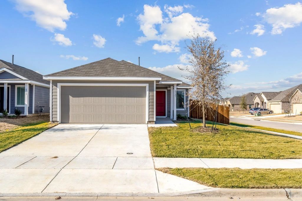 8721 Whistling Duck Drive, McKinney