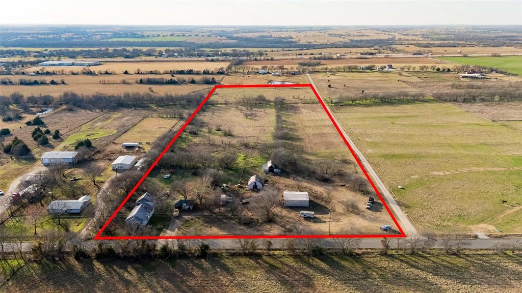 717 N Pecan Creek Trail, Valley View