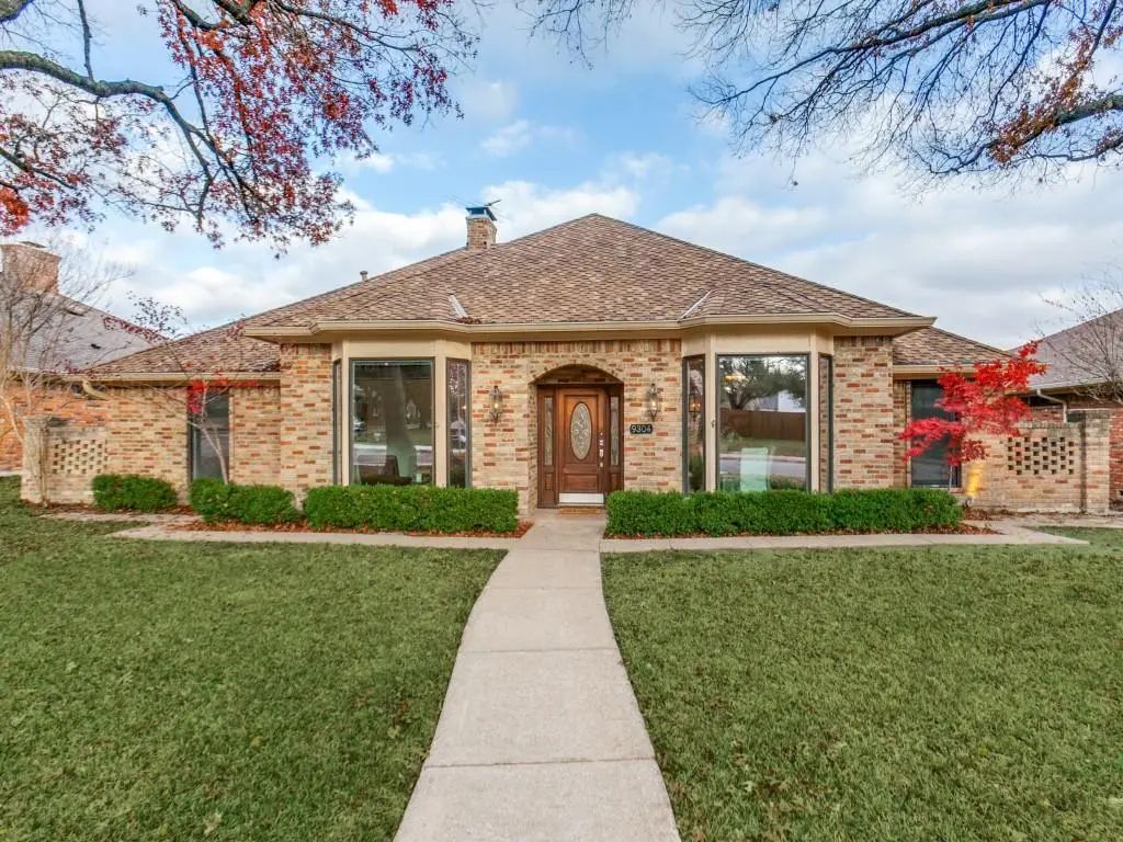9304 Windy Crest Drive, Dallas