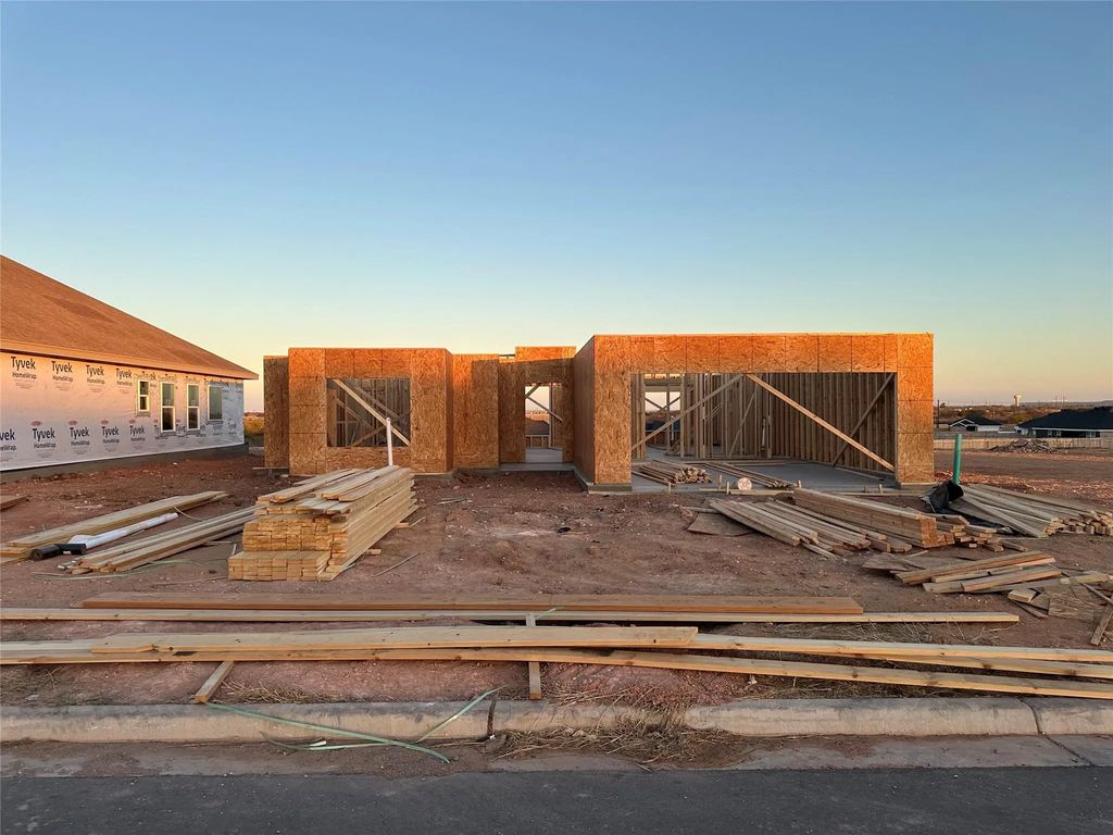 6909 Glen Abbey Road, Abilene