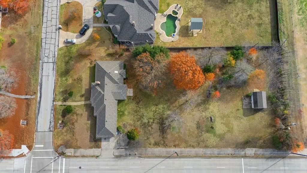 2928 Hickox Road, Rowlett