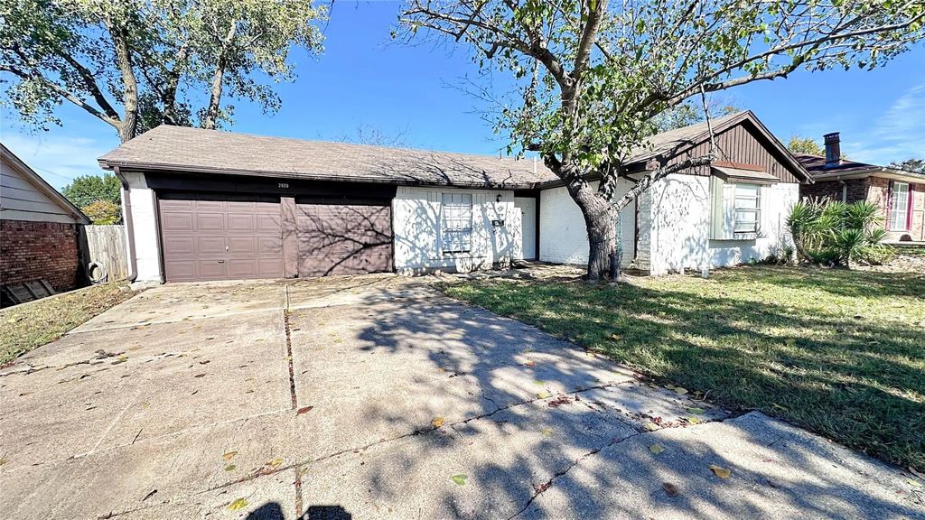 2809 Spiceberry Lane, Mesquite