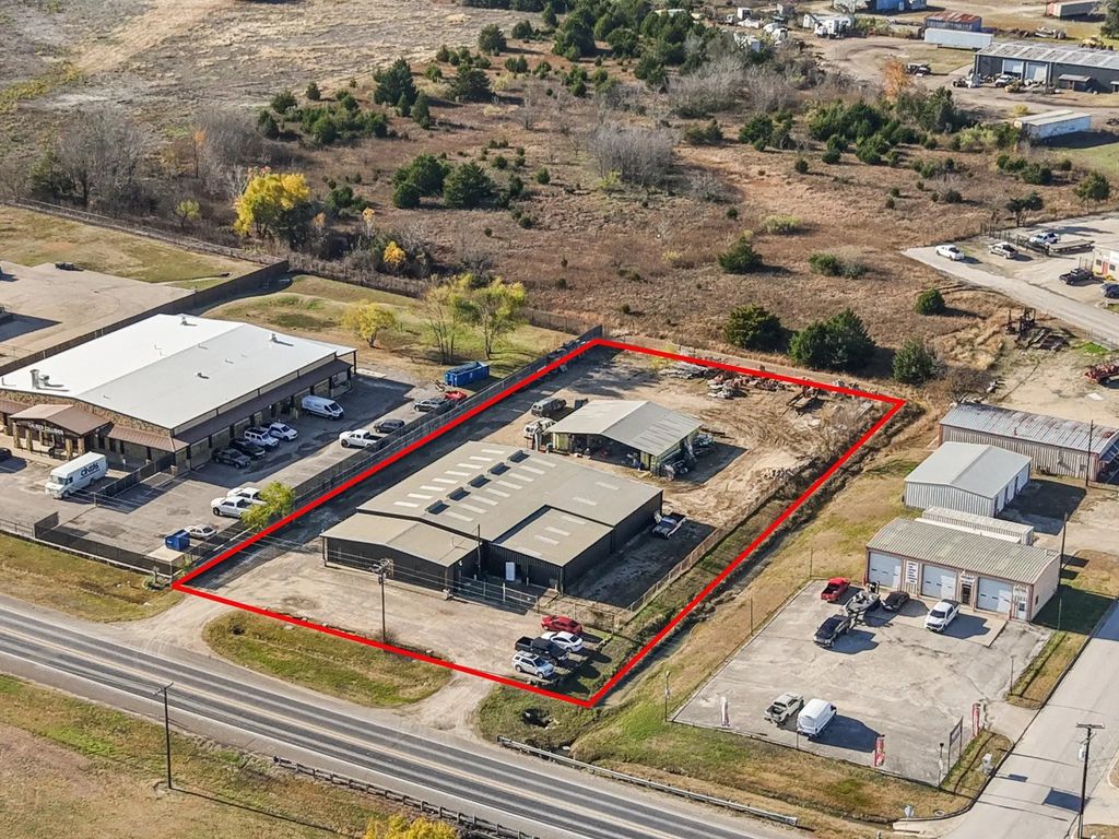 1742 S Us Highway 287, Corsicana