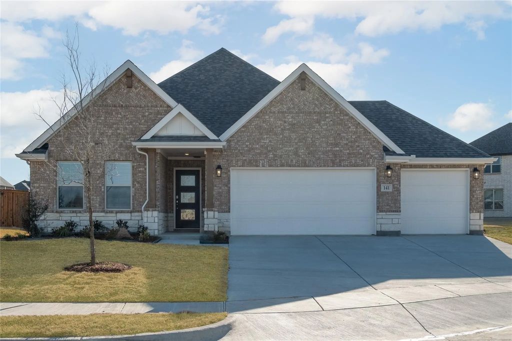 141 Old Glory Lane, Forney