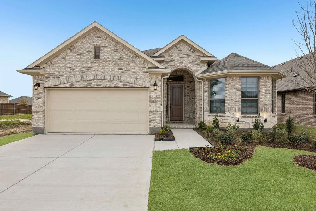 4533 Aralia Street, Fort Worth