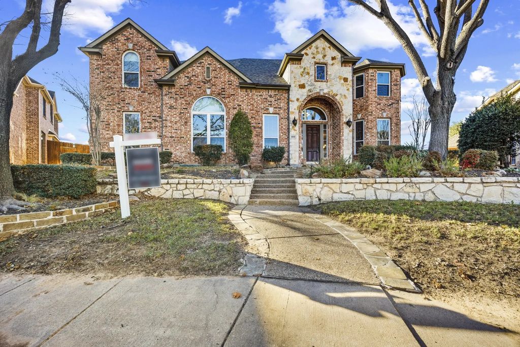 1800 Hollow Falls Court, Frisco