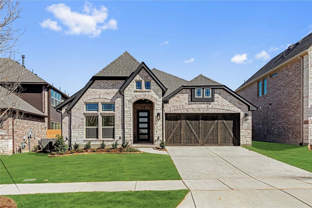 3920 Clingsman Way, McKinney