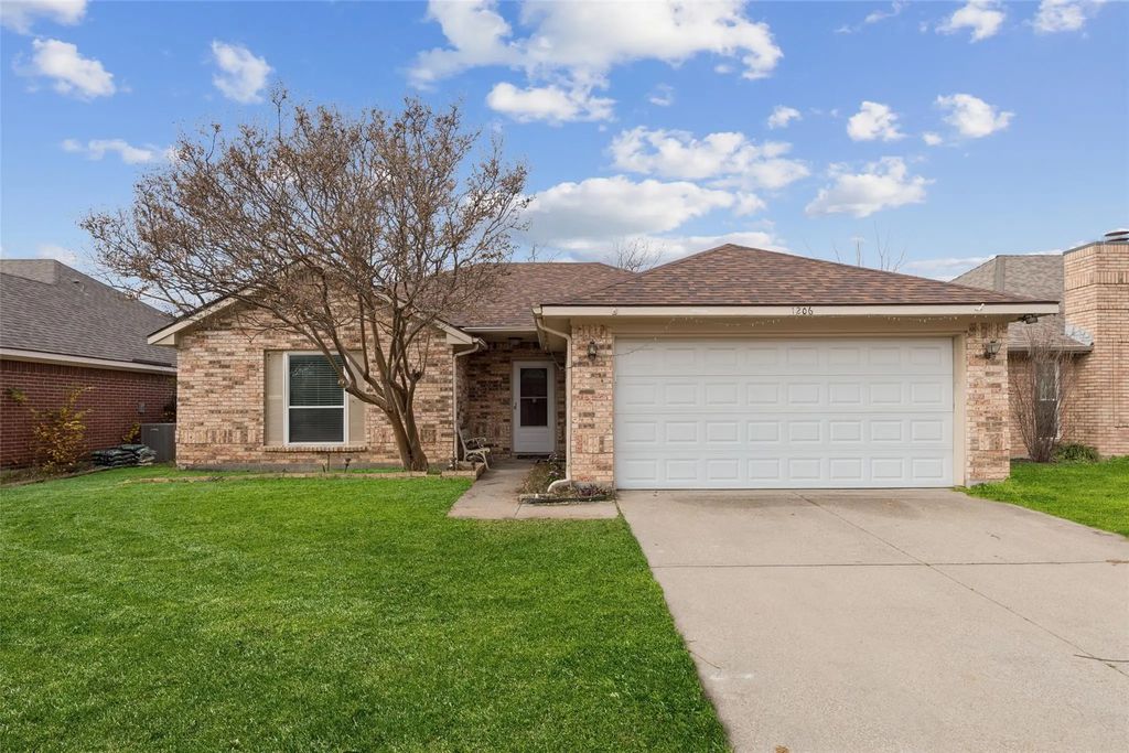 1206 Hanover Drive, Euless