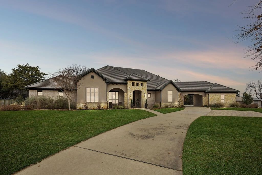 1641 Knox Road, Keller