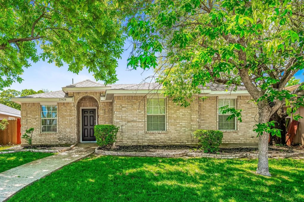 13428 Vida Lane, Dallas