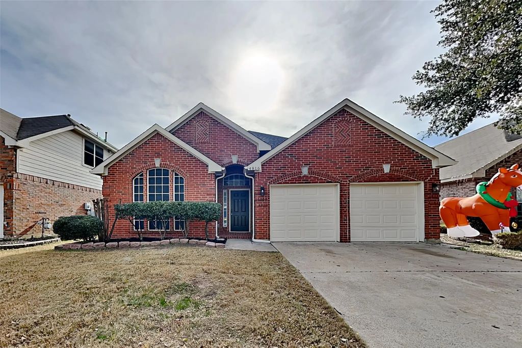 4816 Grainger Trail, Fort Worth