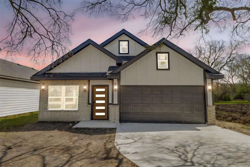 3108 Delafield Lane, Dallas