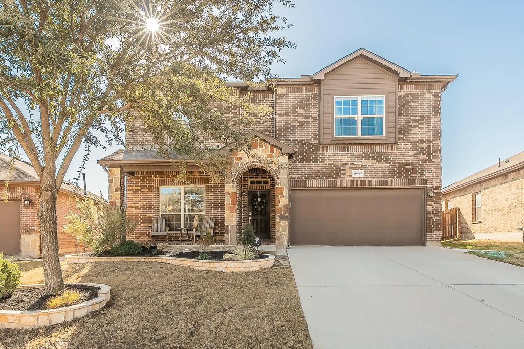10417 Boxthorn Court, Fort Worth