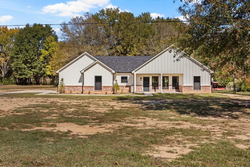 1339 Hwy 67, Mount Vernon