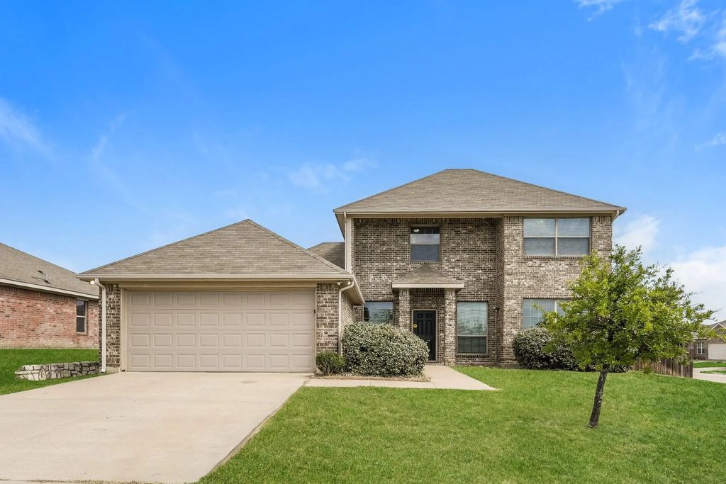 15635 Gatsby Lane, Dallas