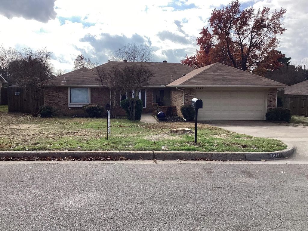2841 Southridge Drive, Grapevine