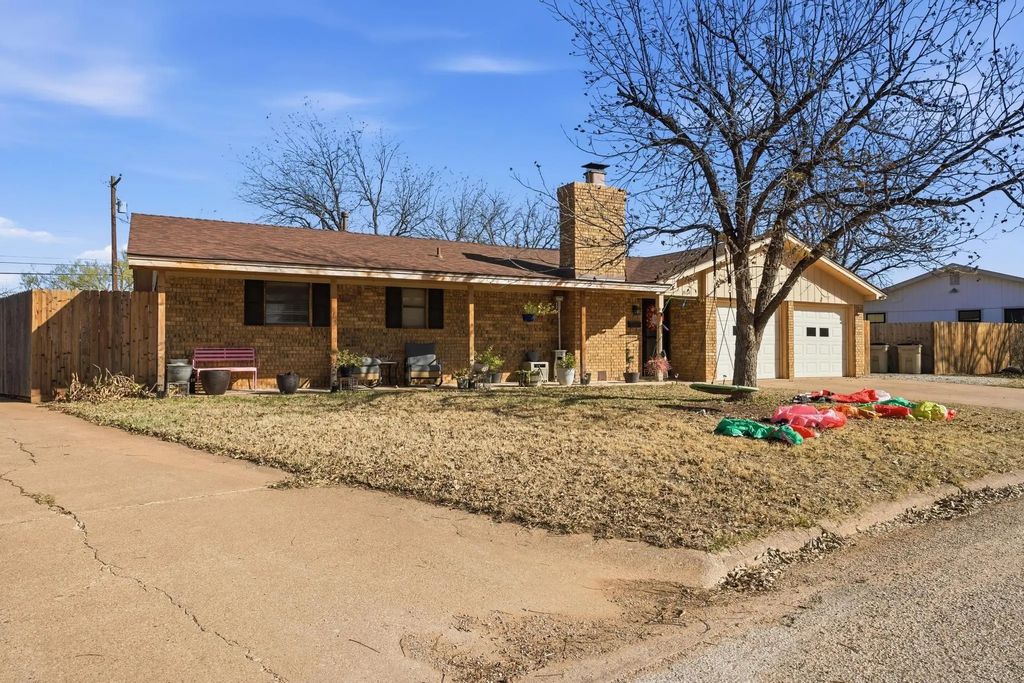 1504 Sunset Street, Merkel