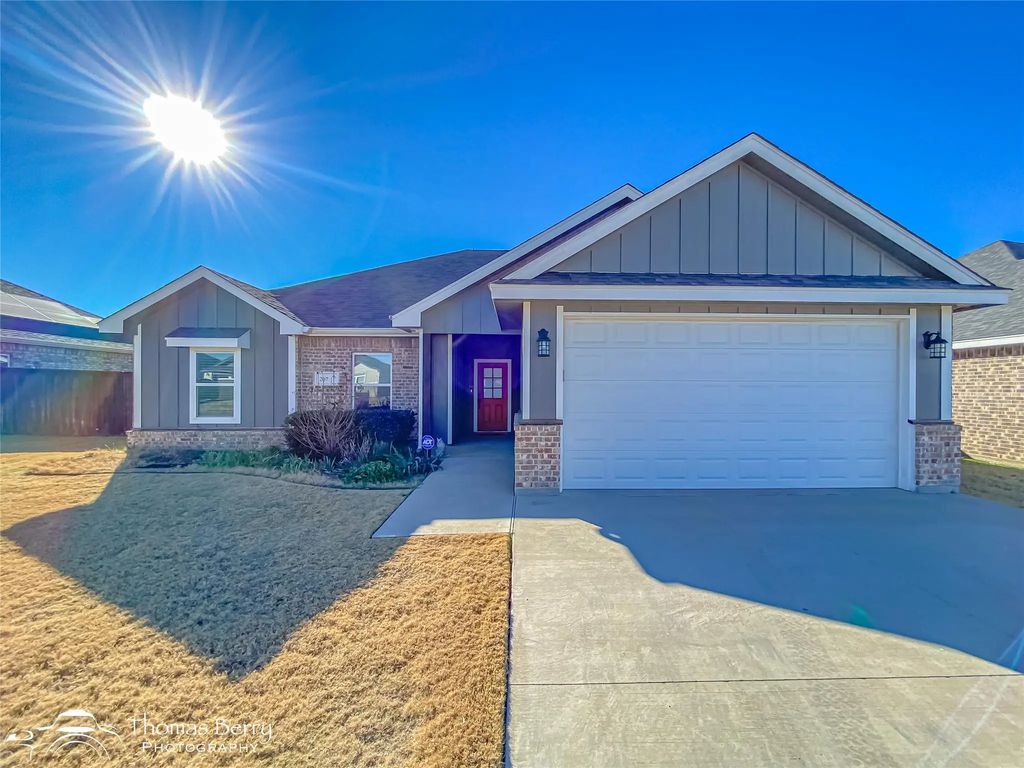 207 Carriage Hills Parkway, Abilene