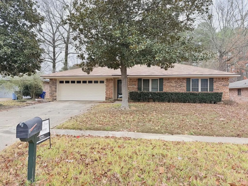 7021 Bobtail Drive, Shreveport