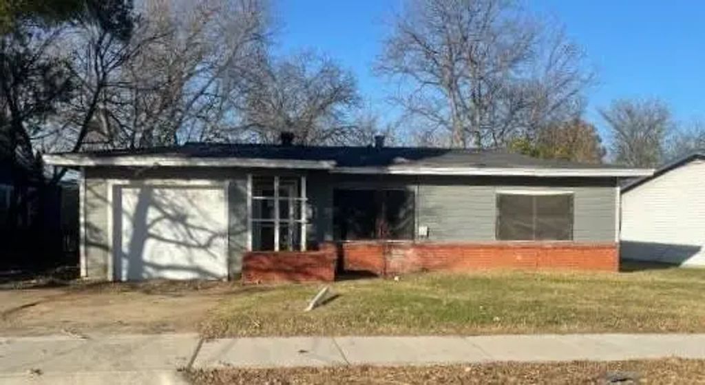 4505 Quails Lane, Fort Worth