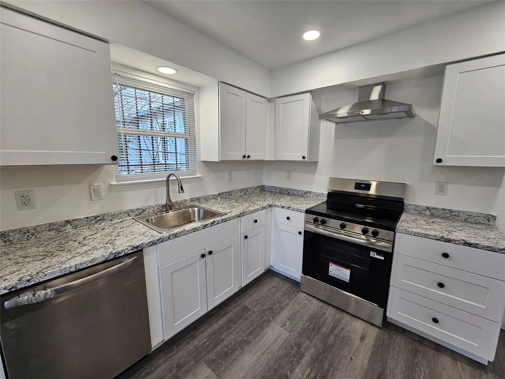 3101 Peabody Avenue, Dallas