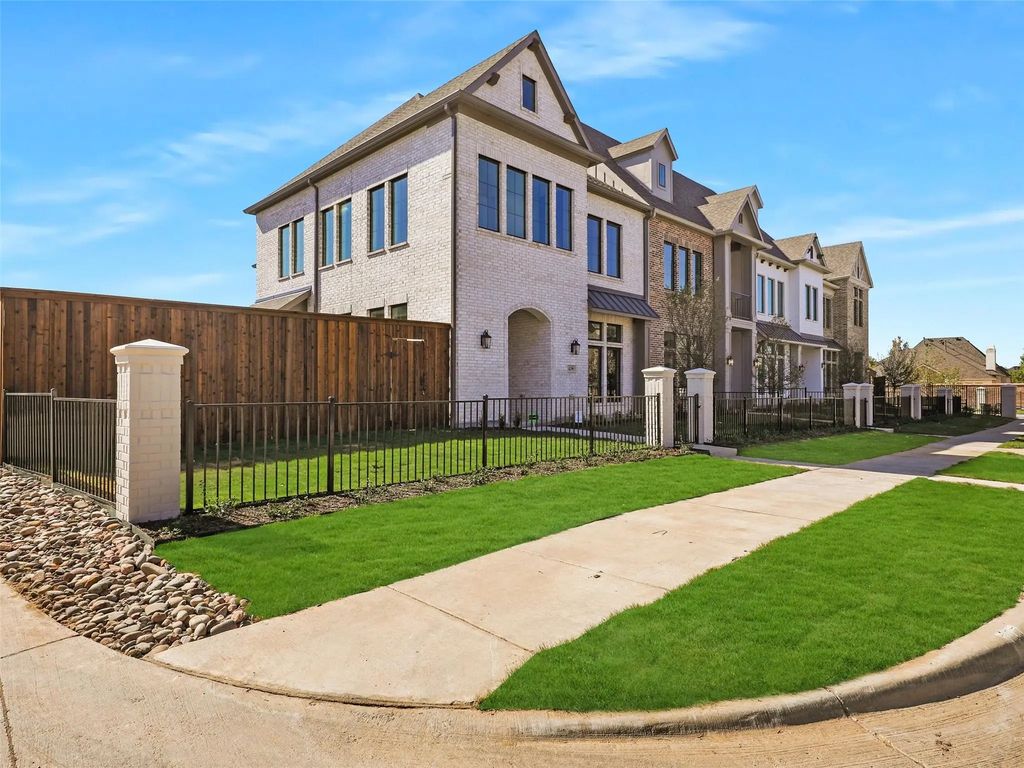 4299 Reeder Ridge Way, Frisco