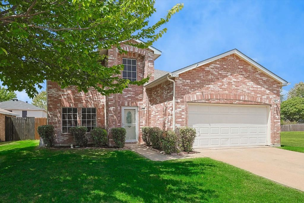 8320 Seven Oaks Lane, Denton