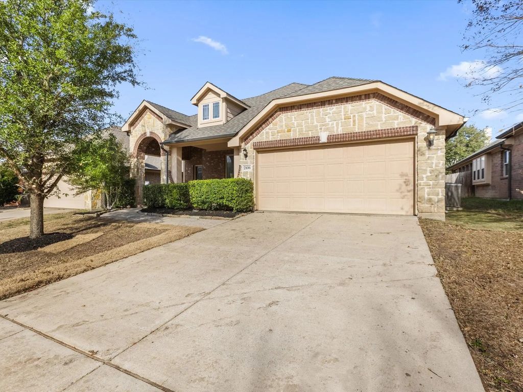 2106 Hanakoa Falls Drive, Anna