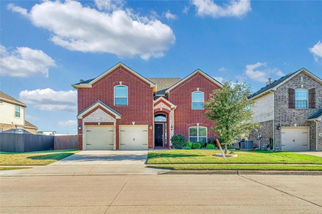 9684 Salvia Drive, Fort Worth