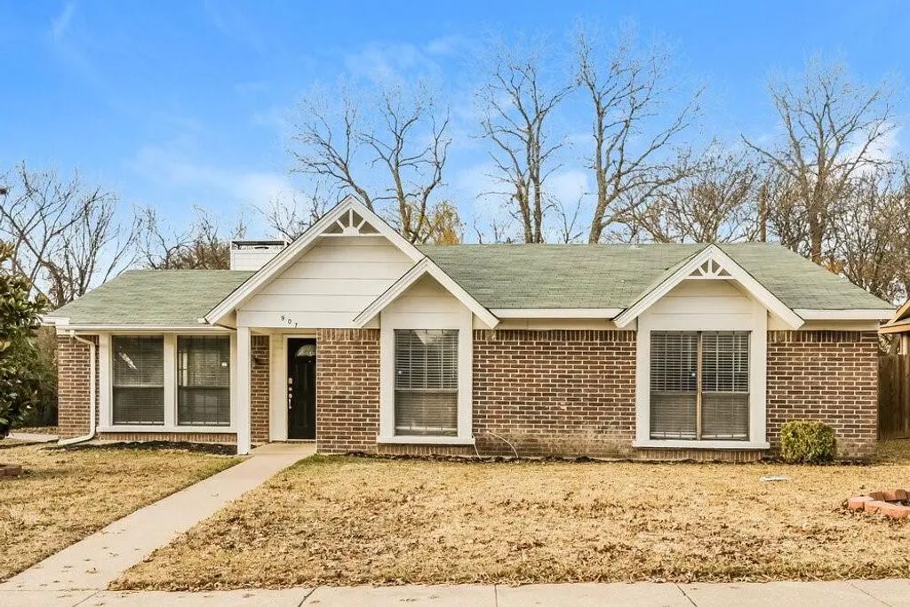 907 Cedar Run Drive, Duncanville