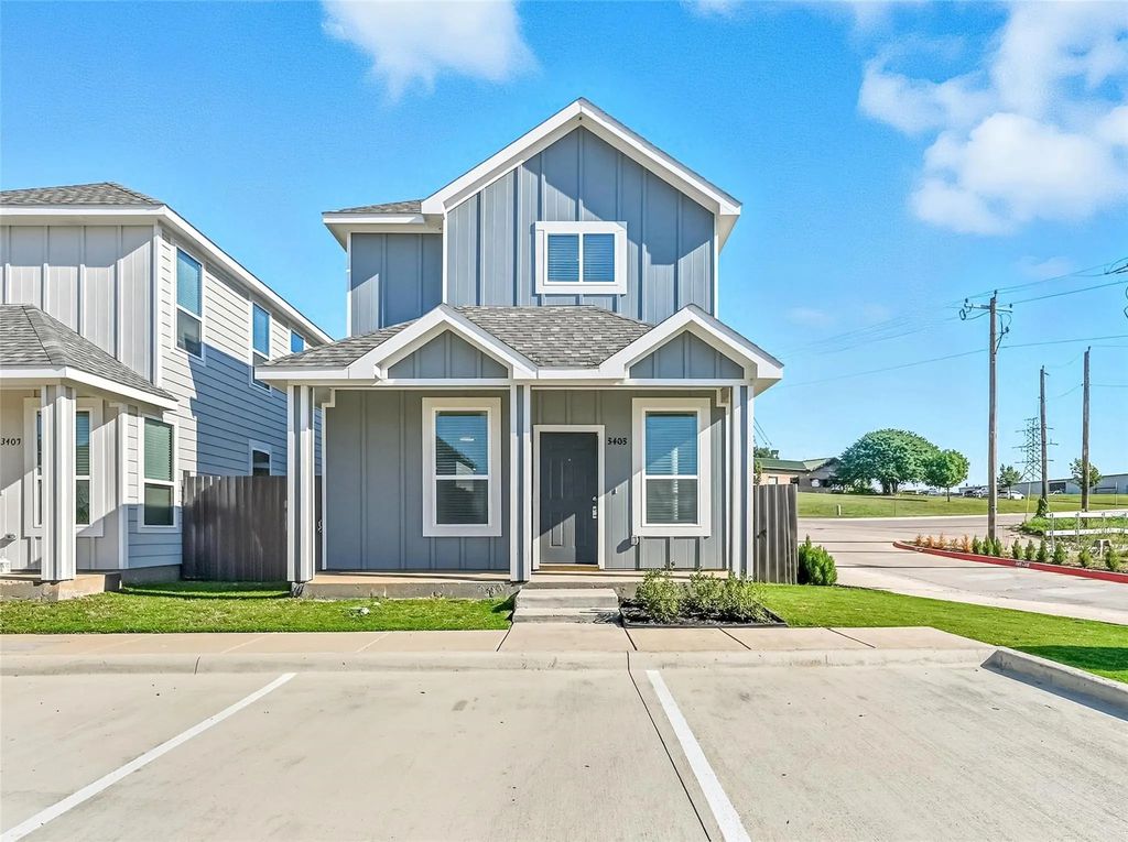 3465 Valley Vista Drive, Fort Worth