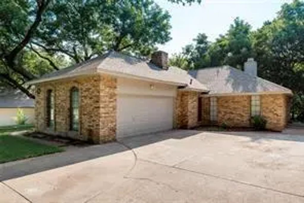 612 Renee Lane, DeSoto