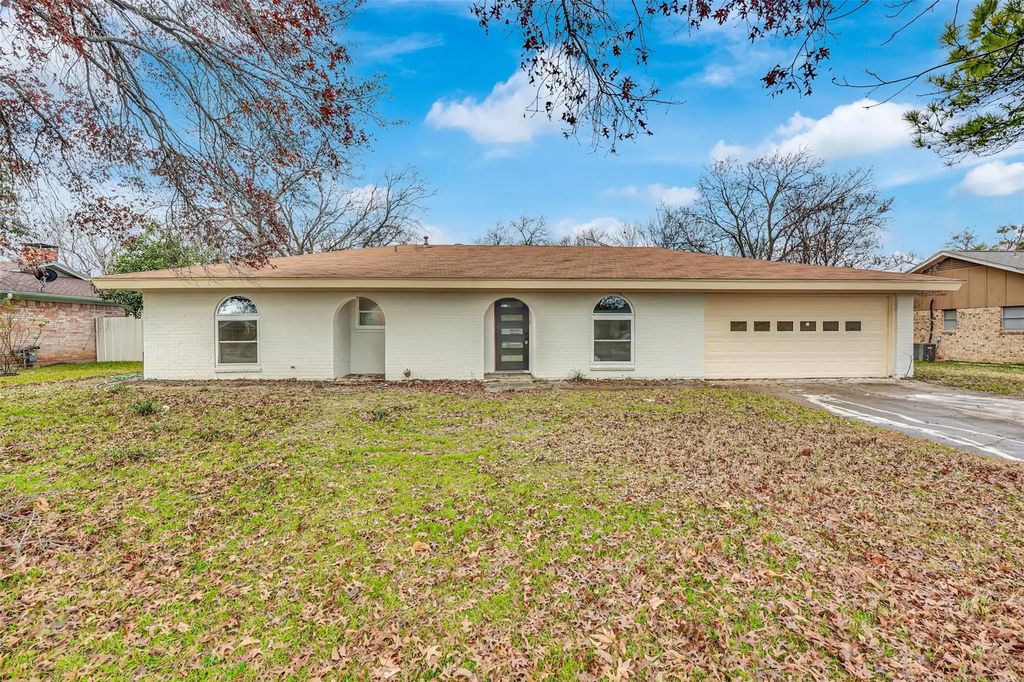 6916 Rebel Road, Forest Hill