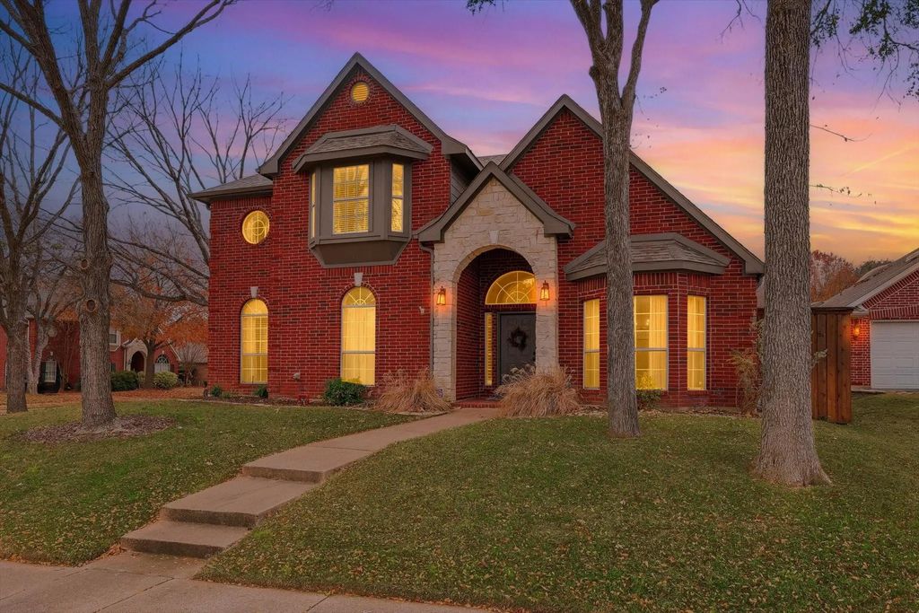 2801 Holly Leaf Lane, Flower Mound