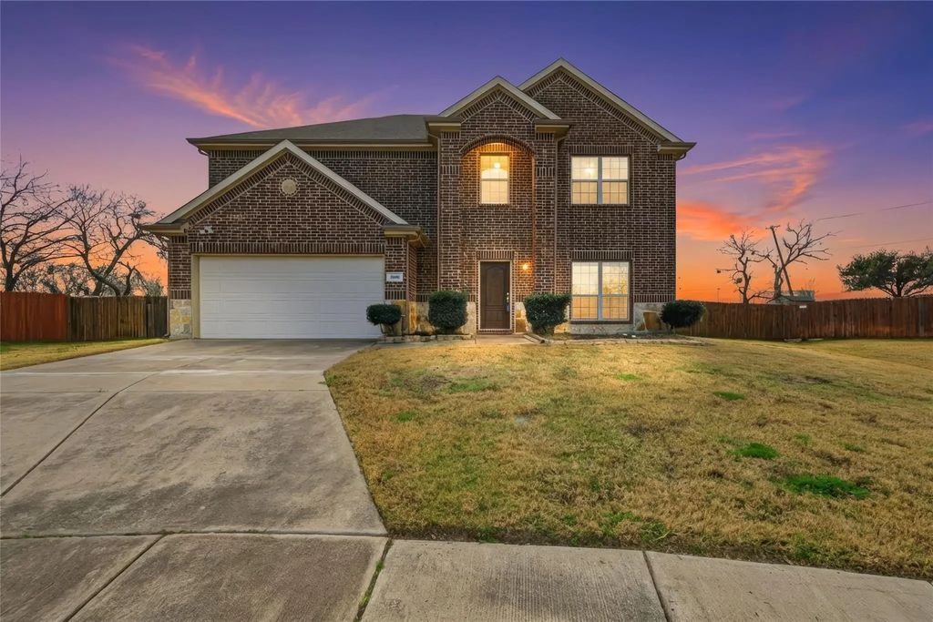 700 Ireland Way, Wylie