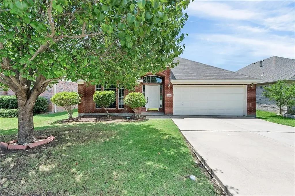 3732 Aldersyde Drive, Fort Worth