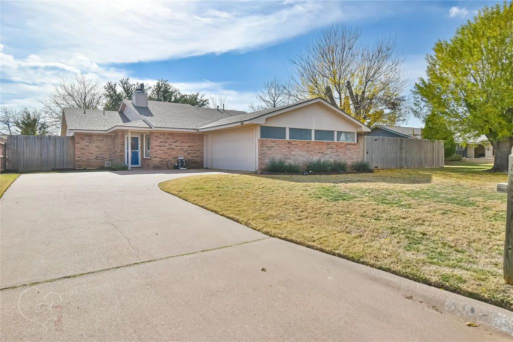 3025 Countryside Drive, Abilene