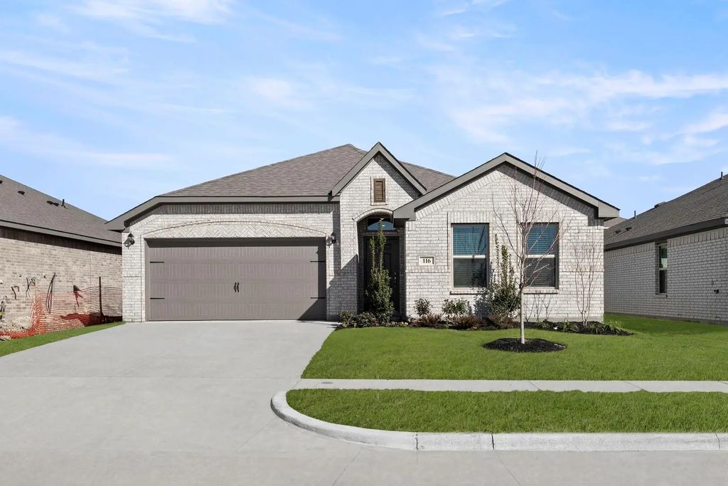 116 Coyote Circle, Terrell