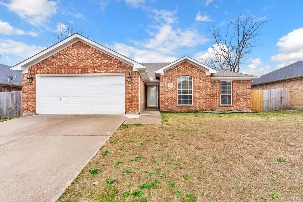 324 Kingfisher Lane, Arlington