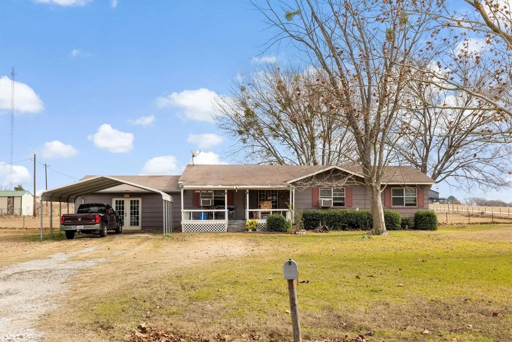1753 Vz County Road 2414, Canton