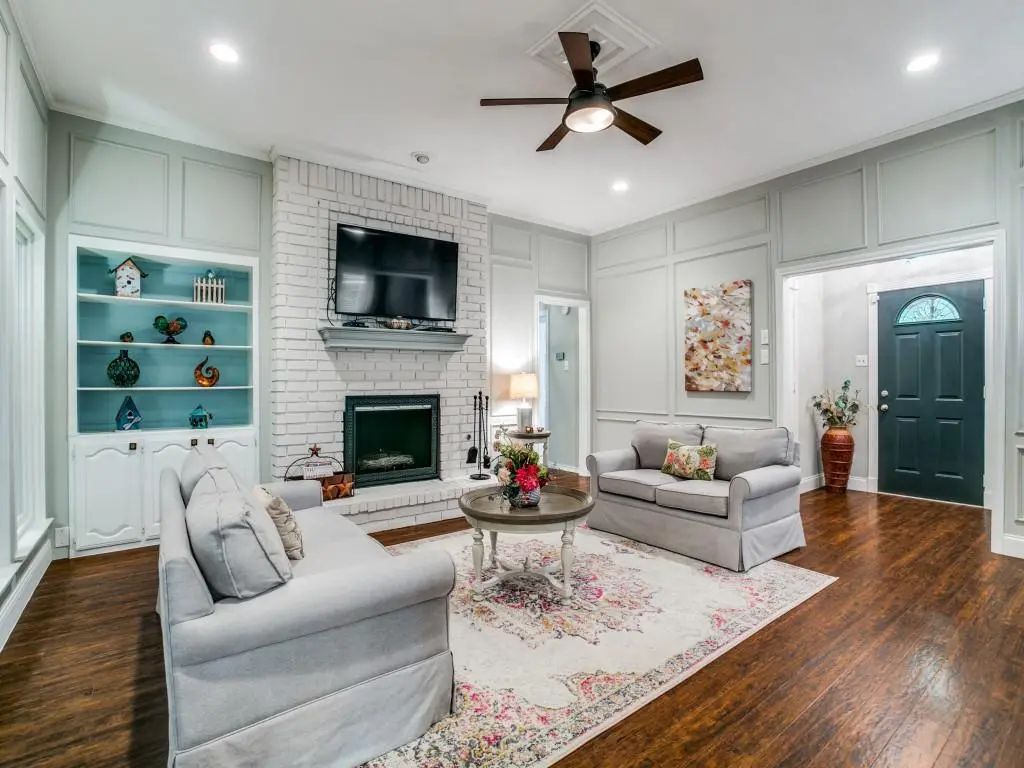 605 Oak Lane, Grapevine