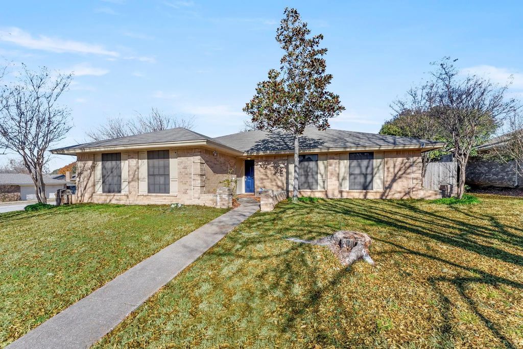 6801 Ridgetop Road, North Richland Hills