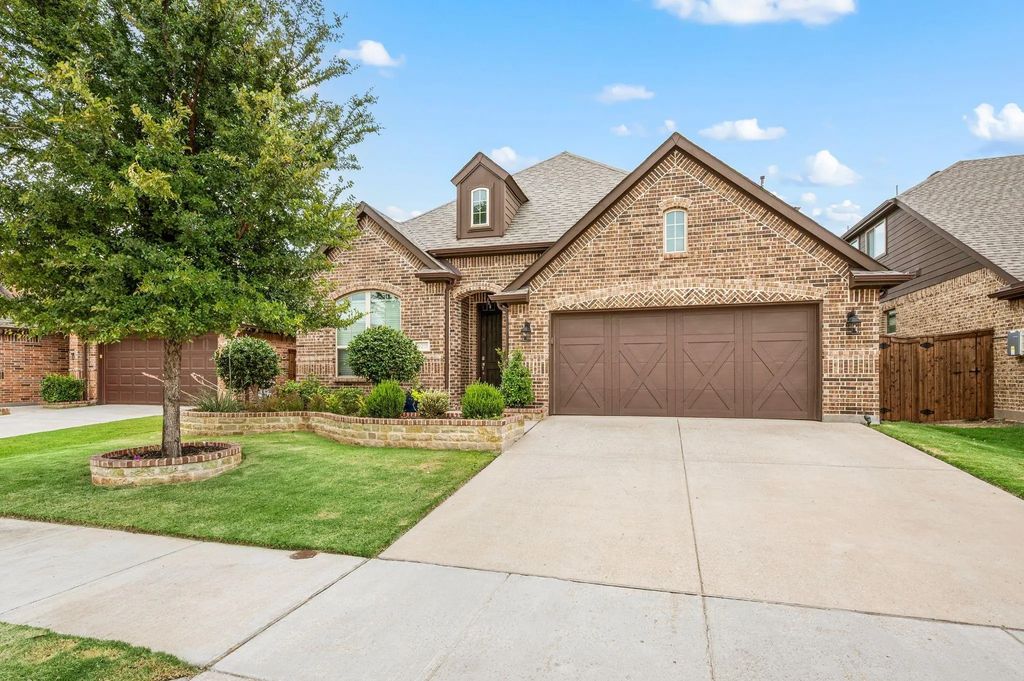 620 Bridgewater Road, Fort Worth