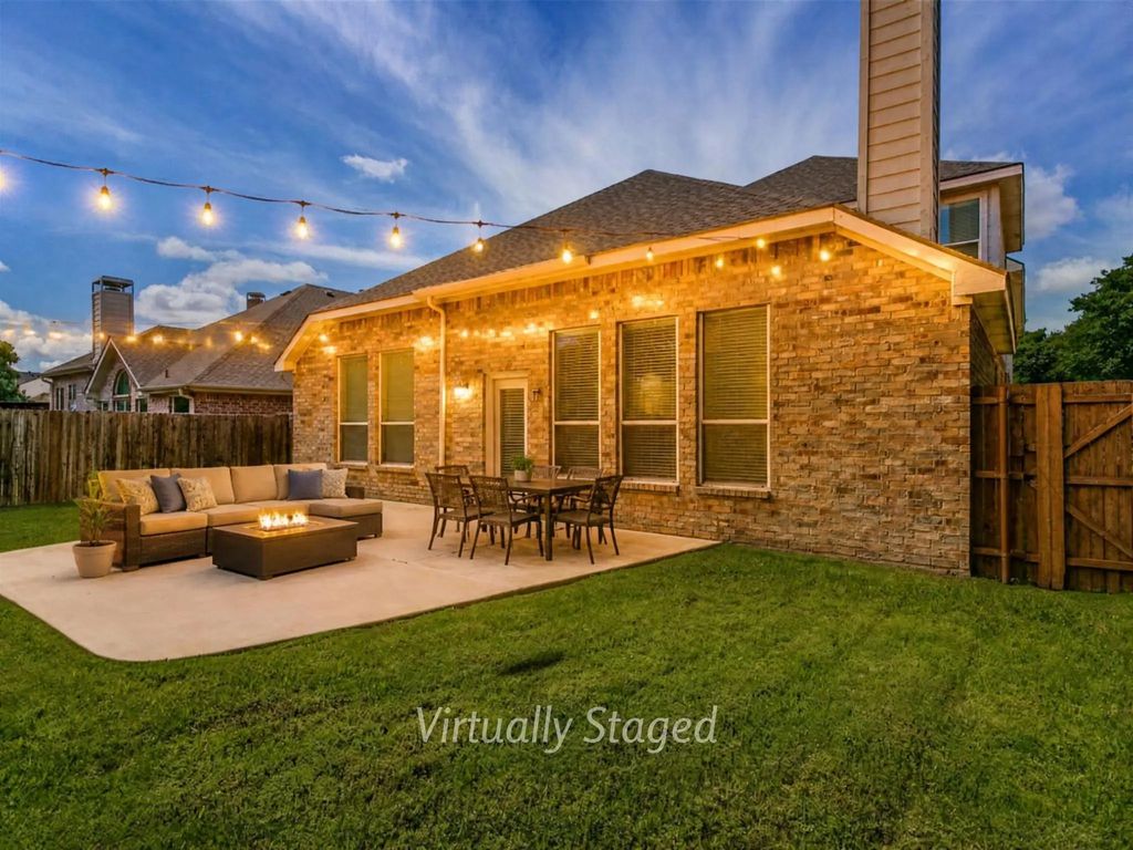 2311 Watercrest Drive, Keller