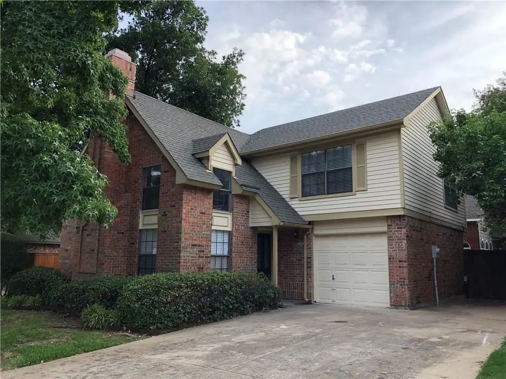 1000 Lamesa Court, Irving