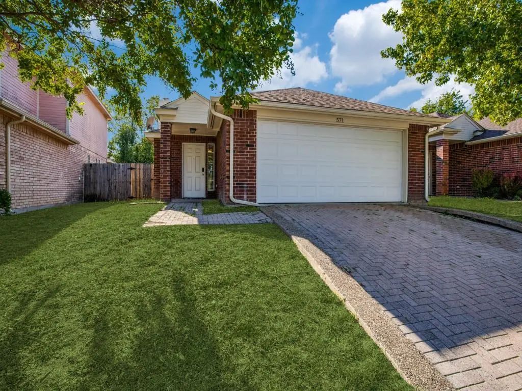 571 Majestic Park Lane, Cedar Hill