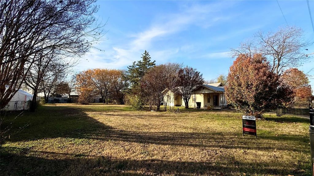 1133 N Bagley Street, Dallas